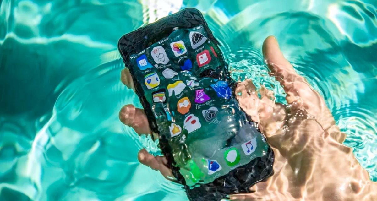 Federal judge dismisses lawsuit claiming that iPhones aren’t as water resistant as promised